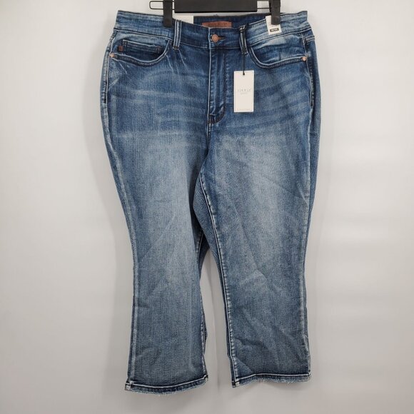 Judy Blue Skinny Fit Mid Rise Capri Jeans Denim Pants Women Plus Size 18W NWT - Picture 1 of 15